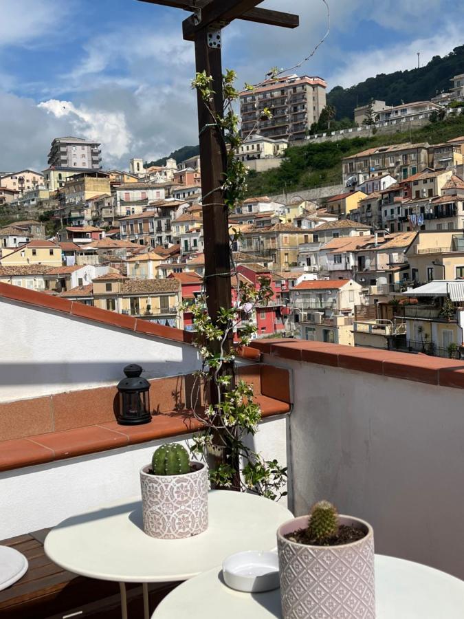 Pizzo Central House Exterior photo
